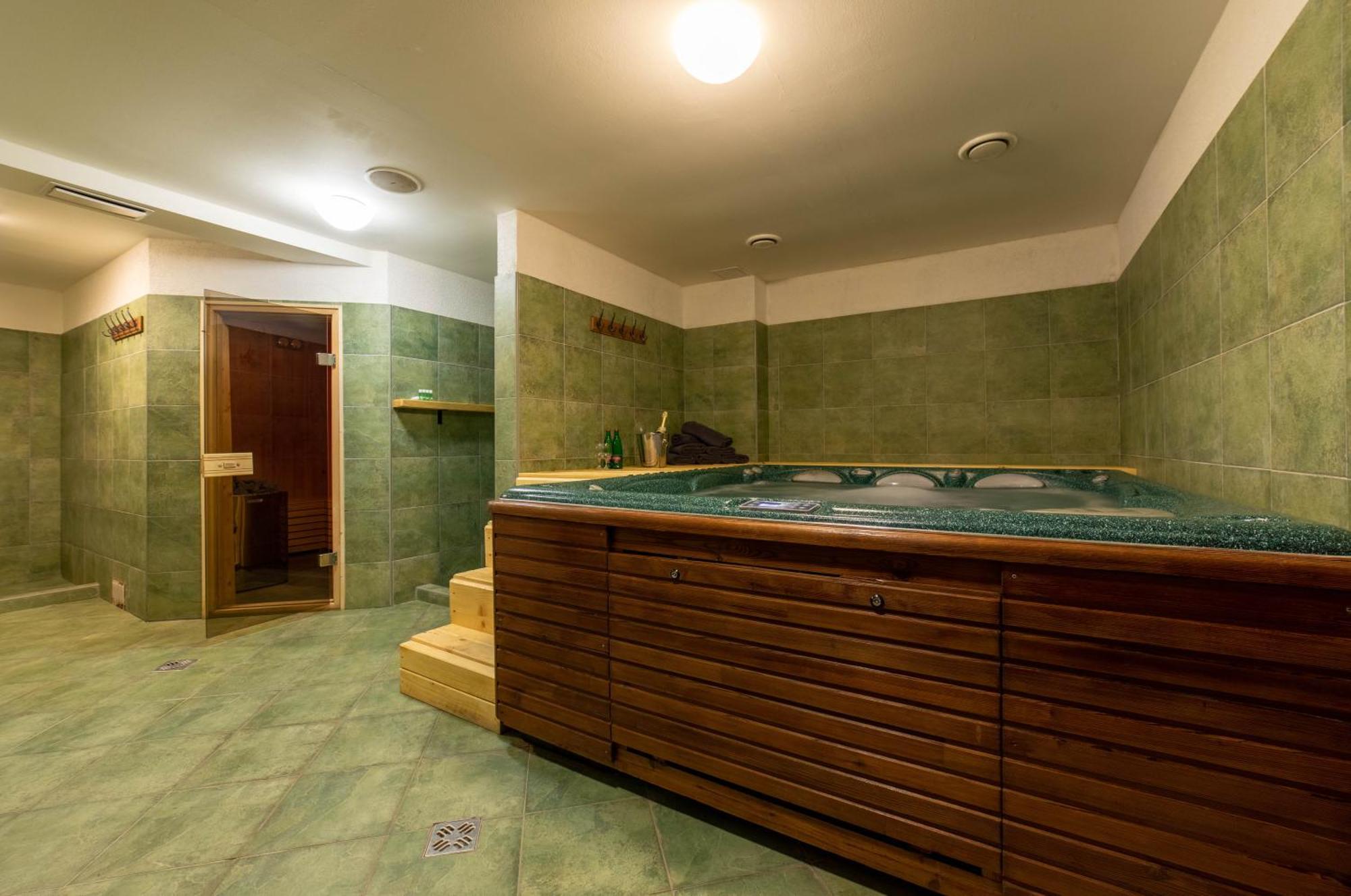 Hotel Liptov Holiday *** Tarnóc Kültér fotó